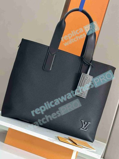 Best Quality Replica L---V Aerogram Pilot Tote Handbag Black Leather